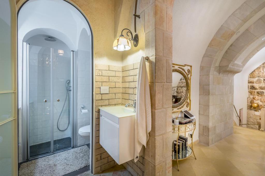 Western Wall Luxury House - Avraham Jerusalém Exterior foto